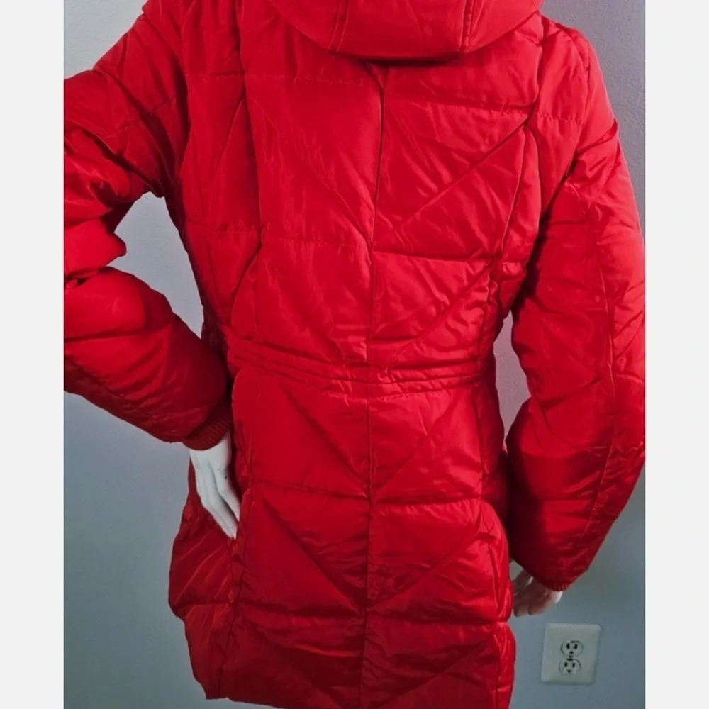 KATE SPADE RED WINTER PUFFER COAT!! Warm and gorgeous! New! M